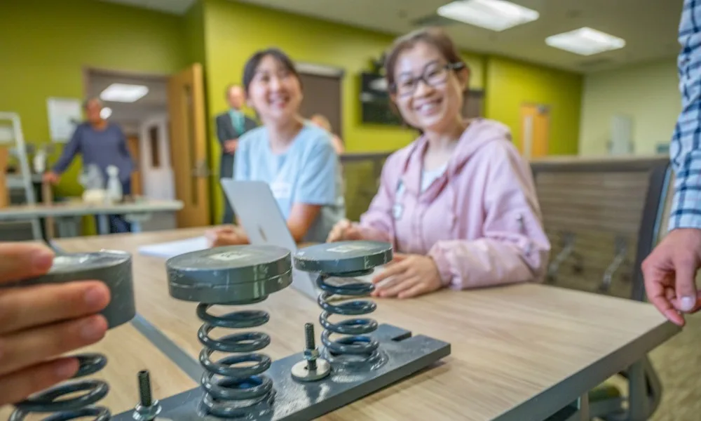 Image 3 - MSU and Amcor announcement (1)