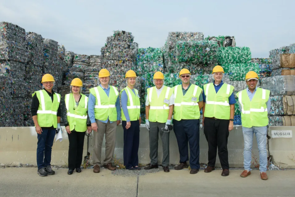 111 Amcor tours 9-21