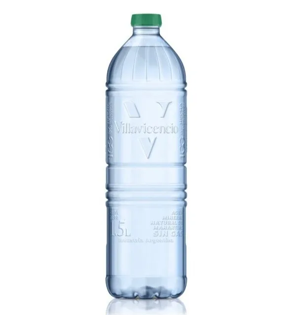 Revolucionaria botella de agua sin etiqueta Villavicencio de Amcor y Danone reduce  huella de carbono en un 21%