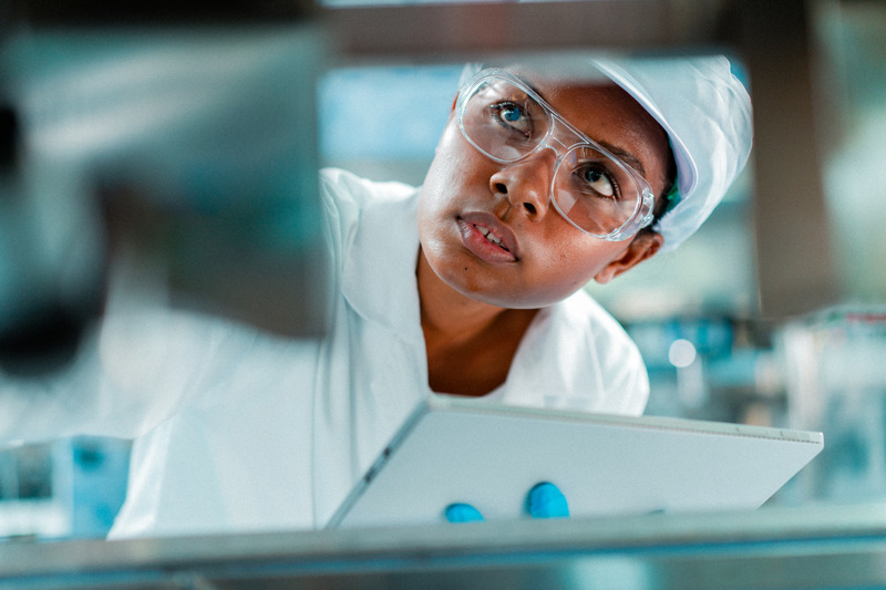 Innovation In Packaging | Solve Global Packaging Challenges | Amcor