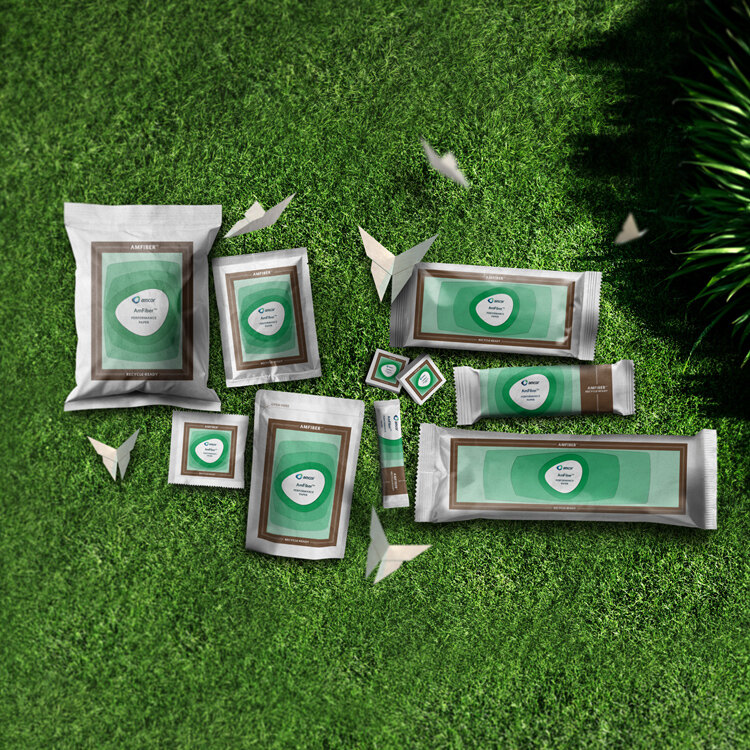 Performance-Paper-laying-grass-INSIGHT-THUMB-750x750
