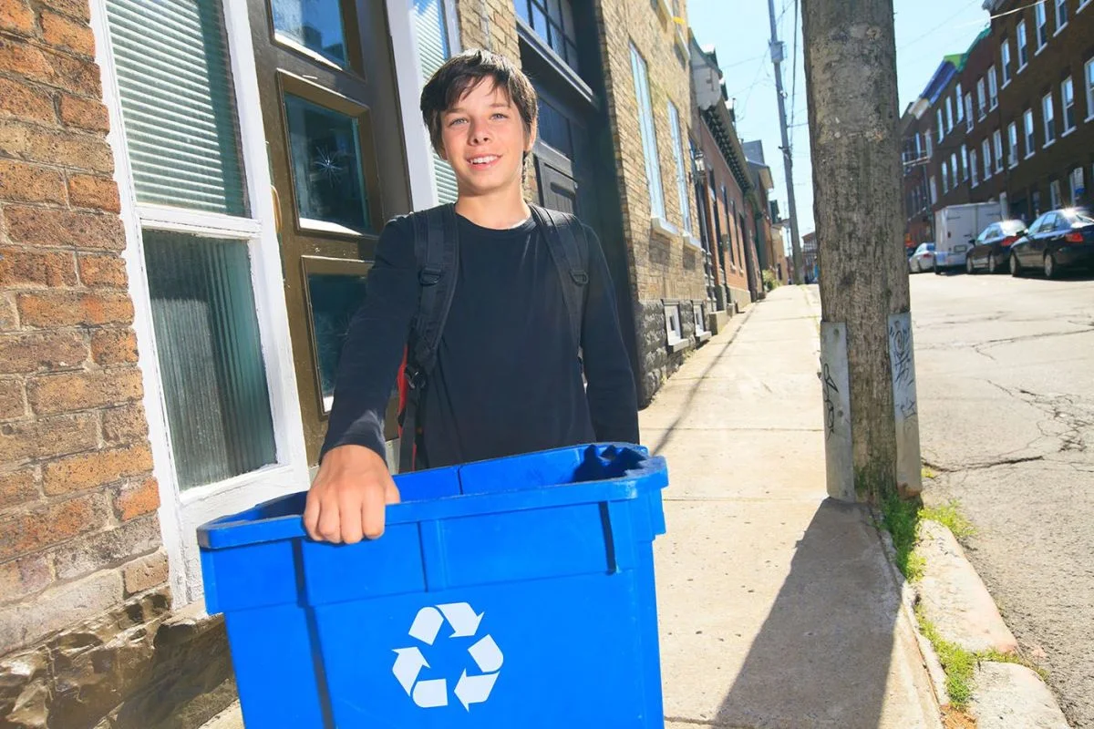 blue-recycle-basket-compressor