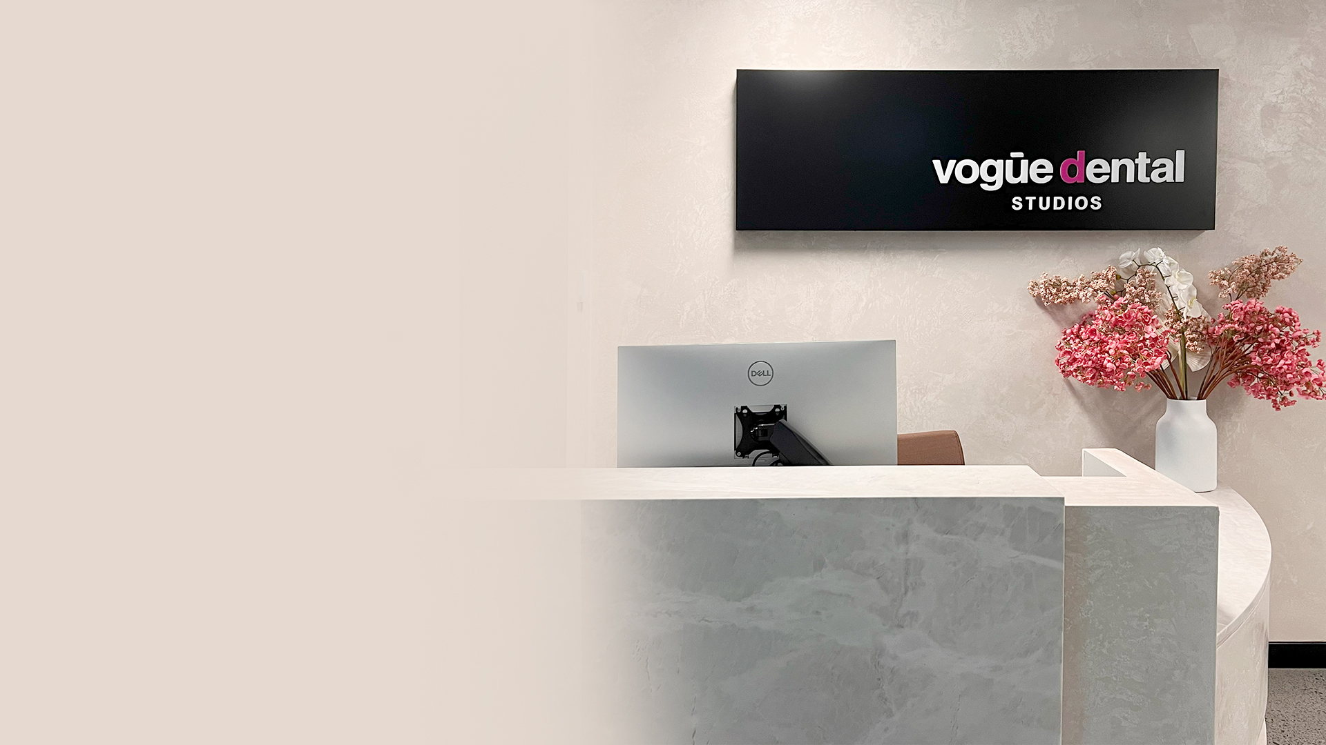 Vogue Dental Studios Gold Coast location front desk
