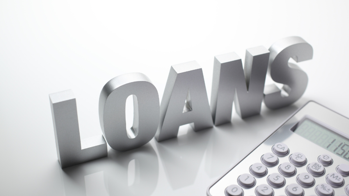 How (and Why) to Combine Loans Into One Payment