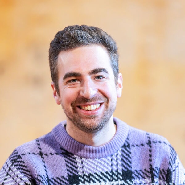 Headshot of Paul Ainsworth