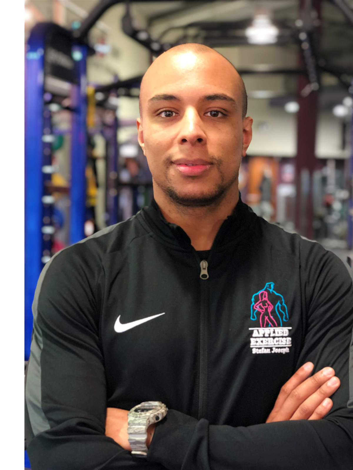 Stefan is an experienced personal trainer and strength and conditioning coach with more than 15 years in the fitness industry.