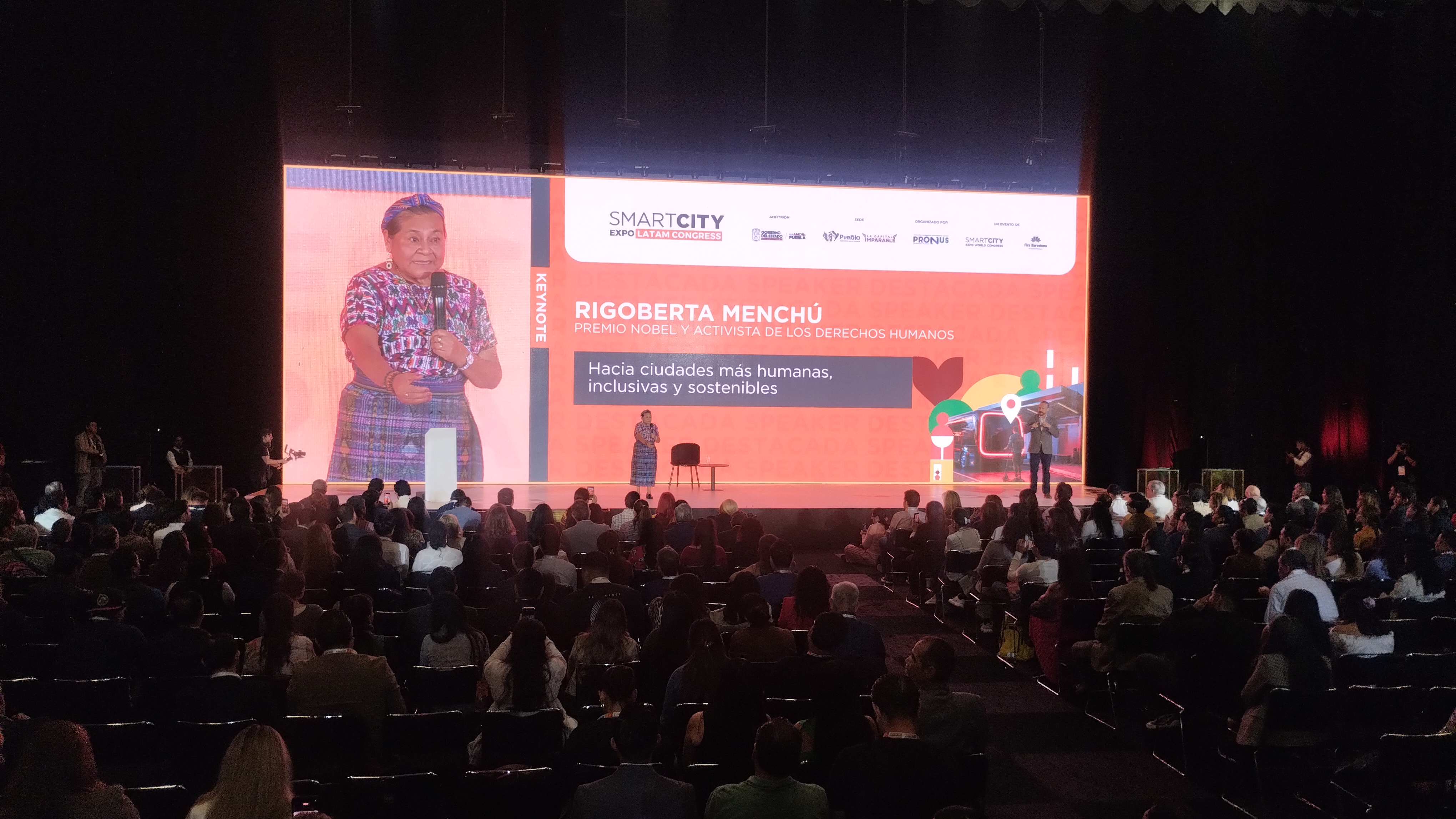 Featured image of post Rigoberta Menchú llama a poner a las personas en el centro de las ciudades inteligentes durante Smart City Expo Puebla 2026