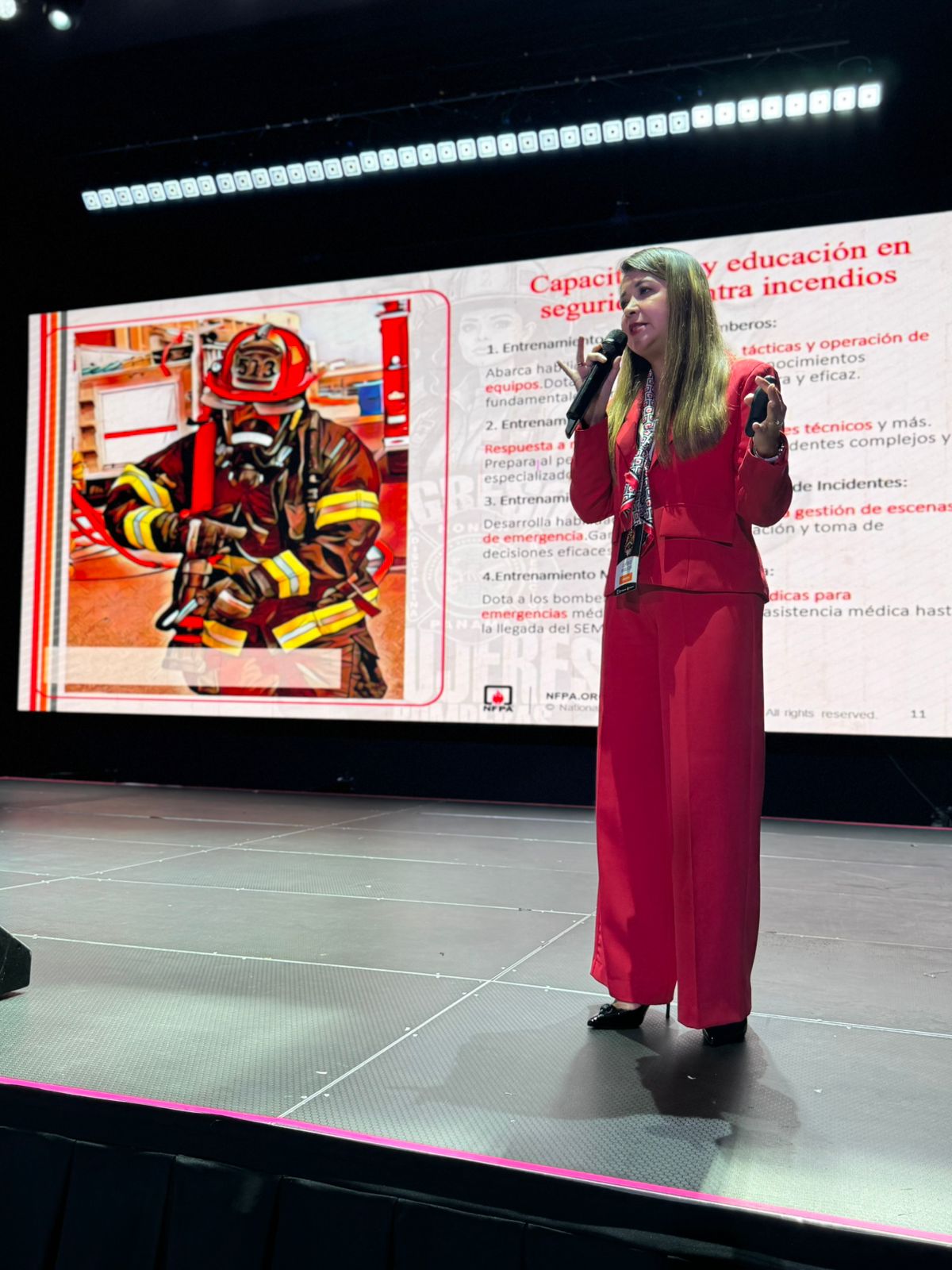 Featured image of post NFPA reafirma su compromiso con mujeres bomberas en Panamá 