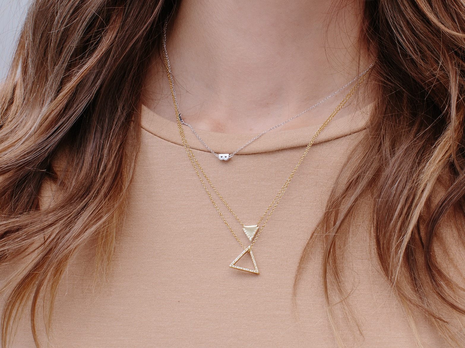 Mini hot sale triangle necklace