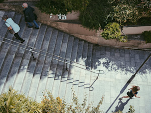 Paris highline girl on stairs (4:3)