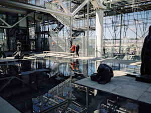 Pompidou balcony walkers (4:3)