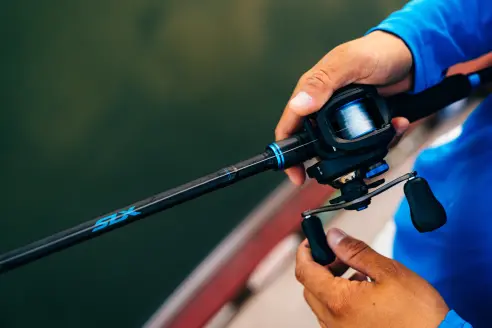 baitcasting reel