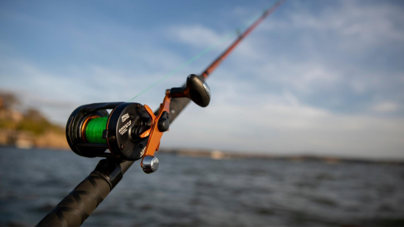 Abu Garcia Catfish Special Spinning Reel on the water