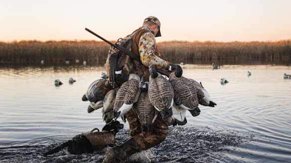 Sitka Waterfowl Hunting Waders