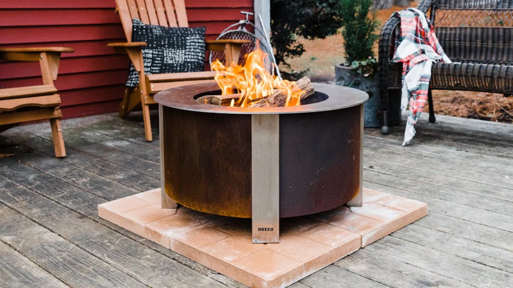 Breeo X30 Smokeless Fire Pit (1)