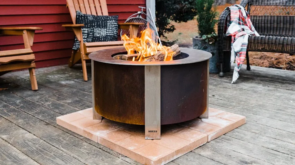 Breeo X30 Smokeless Fire Pit (1)