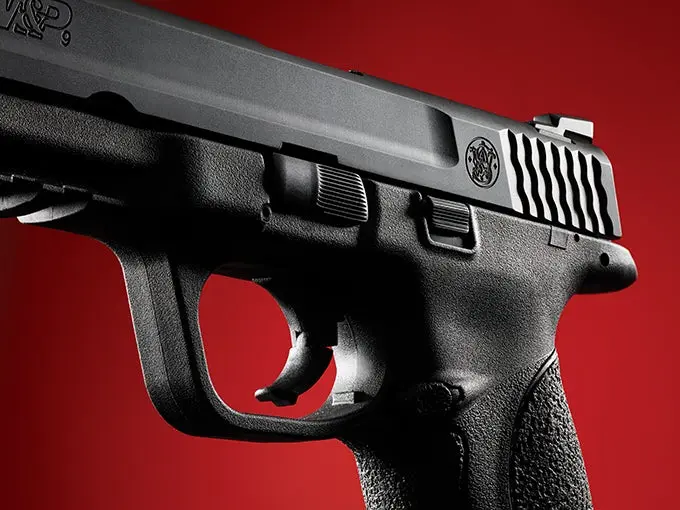 Smith &amp; Wesson M&amp;P 9, Pistol