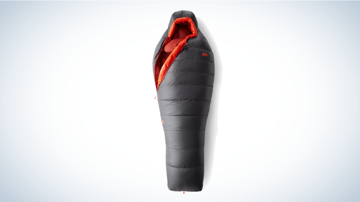 Best Backpacking Sleeping Bags: REI Magma 15