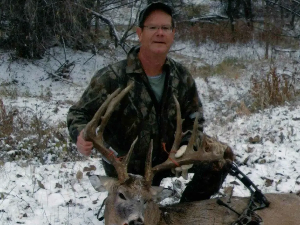 Gary Hardersâ 2014 typical measured 182 3/8 inches.