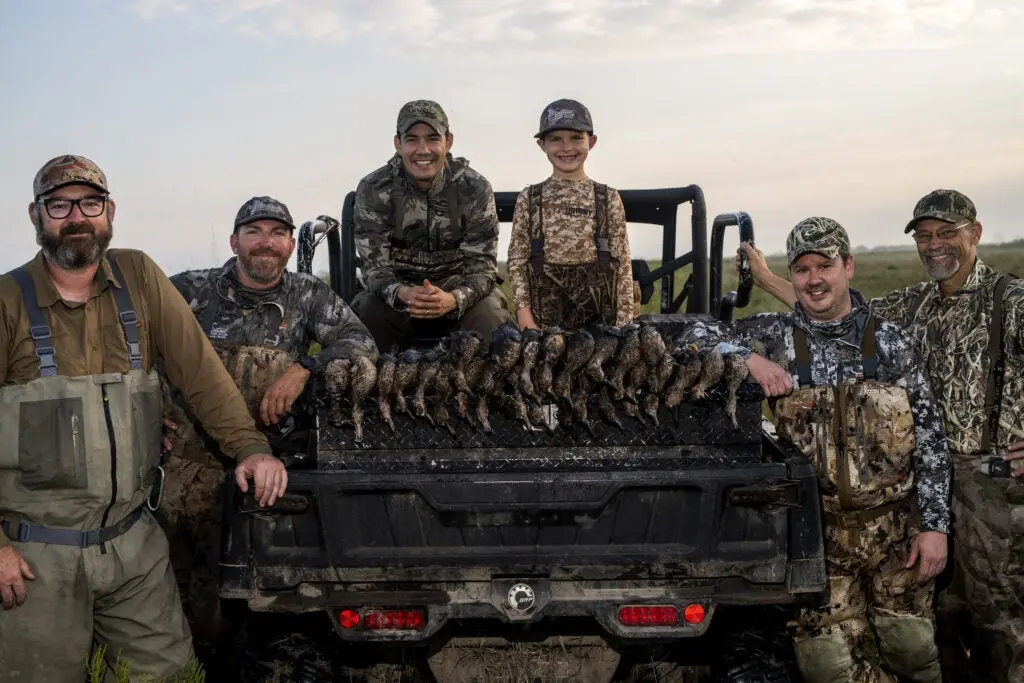 Field and Stream and Outdoor Life duck gun test crew