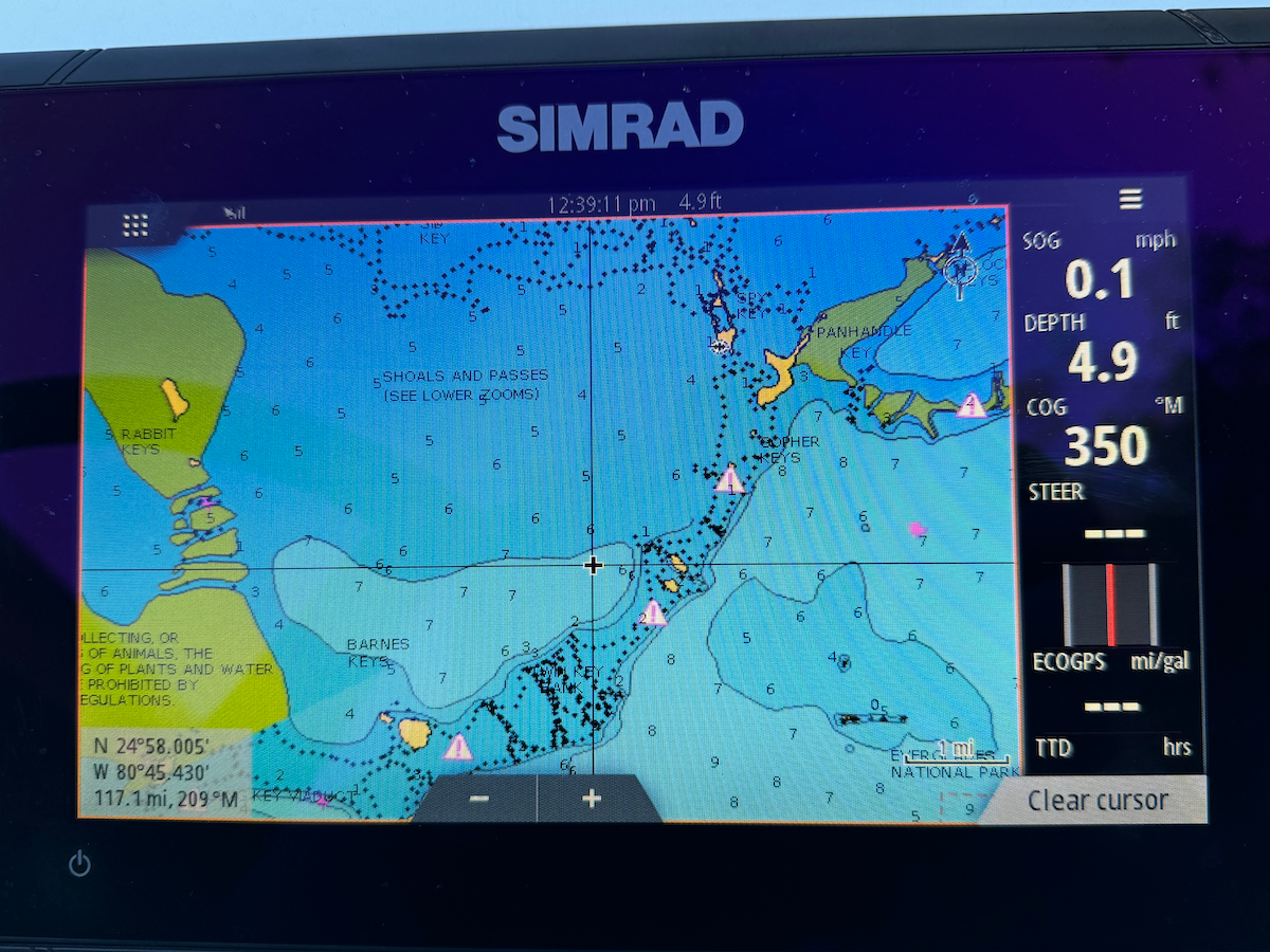 Close up of Simrad GO9 XSE Chartplotter fish finder screen