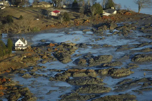 House in Tennessee surrounded by coal ash