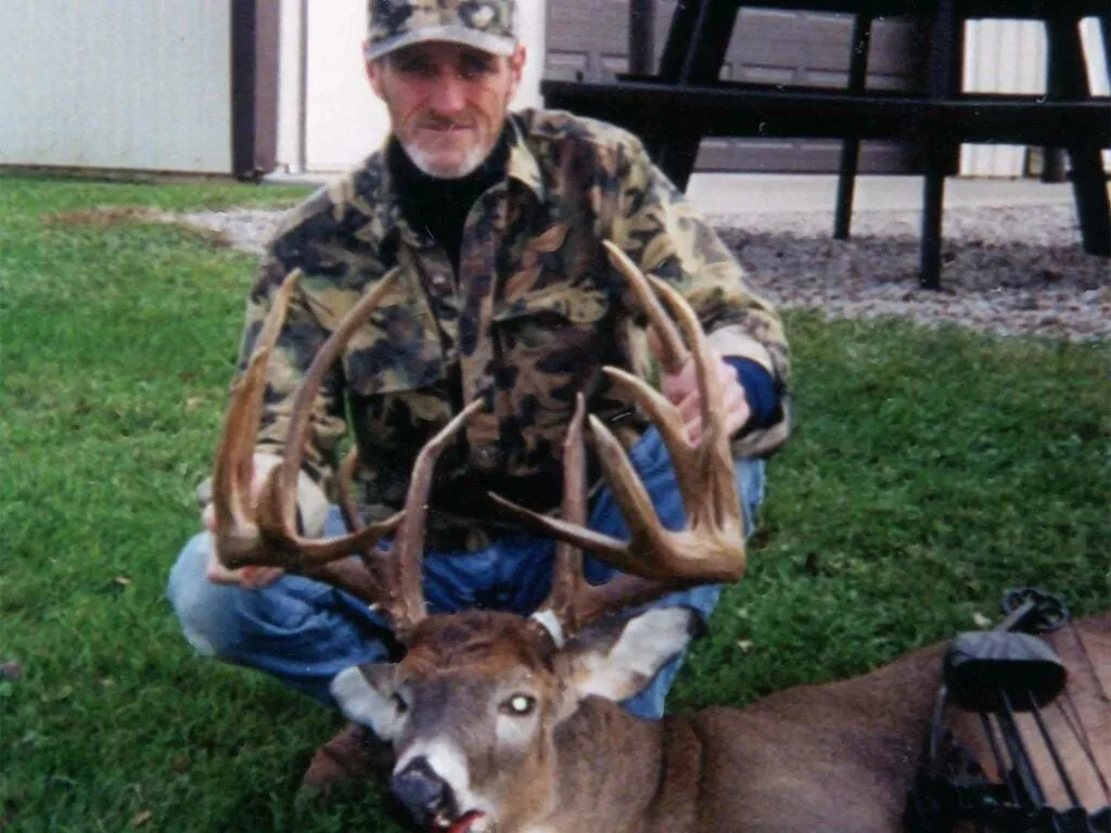 Tim Reedâs Ohio typical whitetail buck