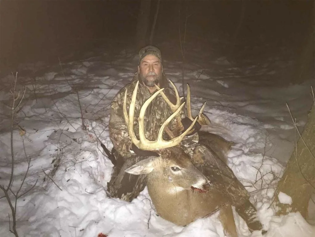 Michiganâs Chester Kulikowskiâs 2016 buck