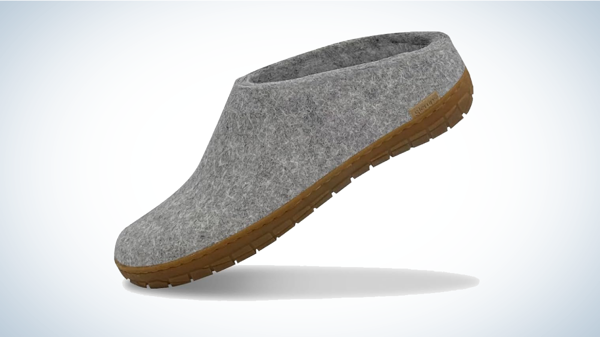 Glerups Wool Slip-On Rubber on gray and white background