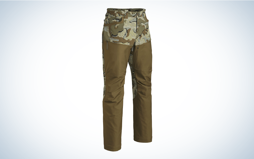 Kuiu Brush Pant on blue and white background