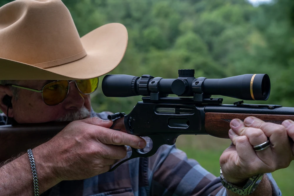 Richard Mann shooting 30-30 rifle with Leupold VX Freedom 2-7X33mm Rifle Scope