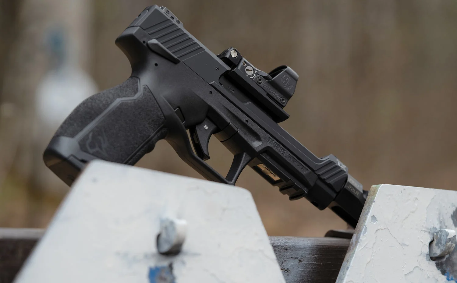 Taurus TX22 Competition SCR