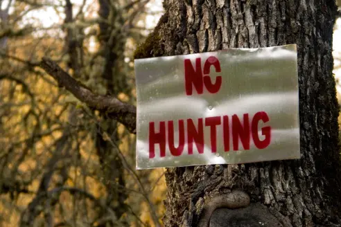 no-hunting-sign