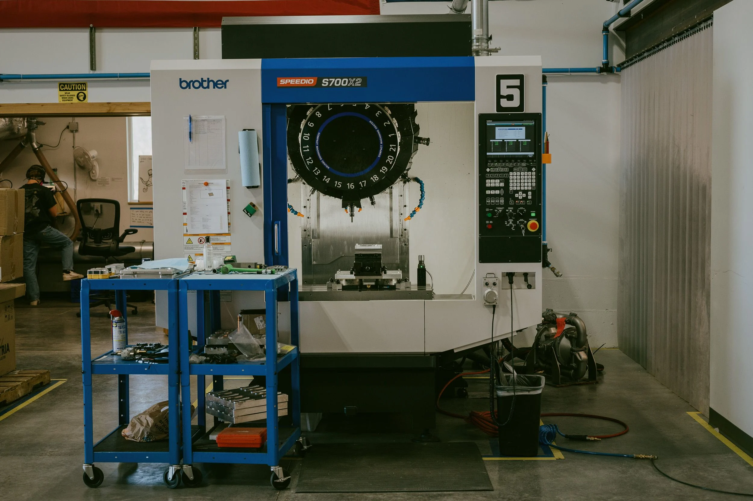 A 3D printer used in the knife-making process. 