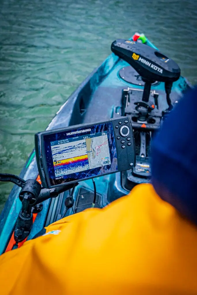 fish finder on kayak 