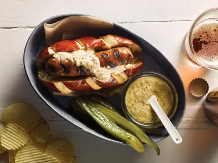 venison bratwurst and juniper pickles recipe