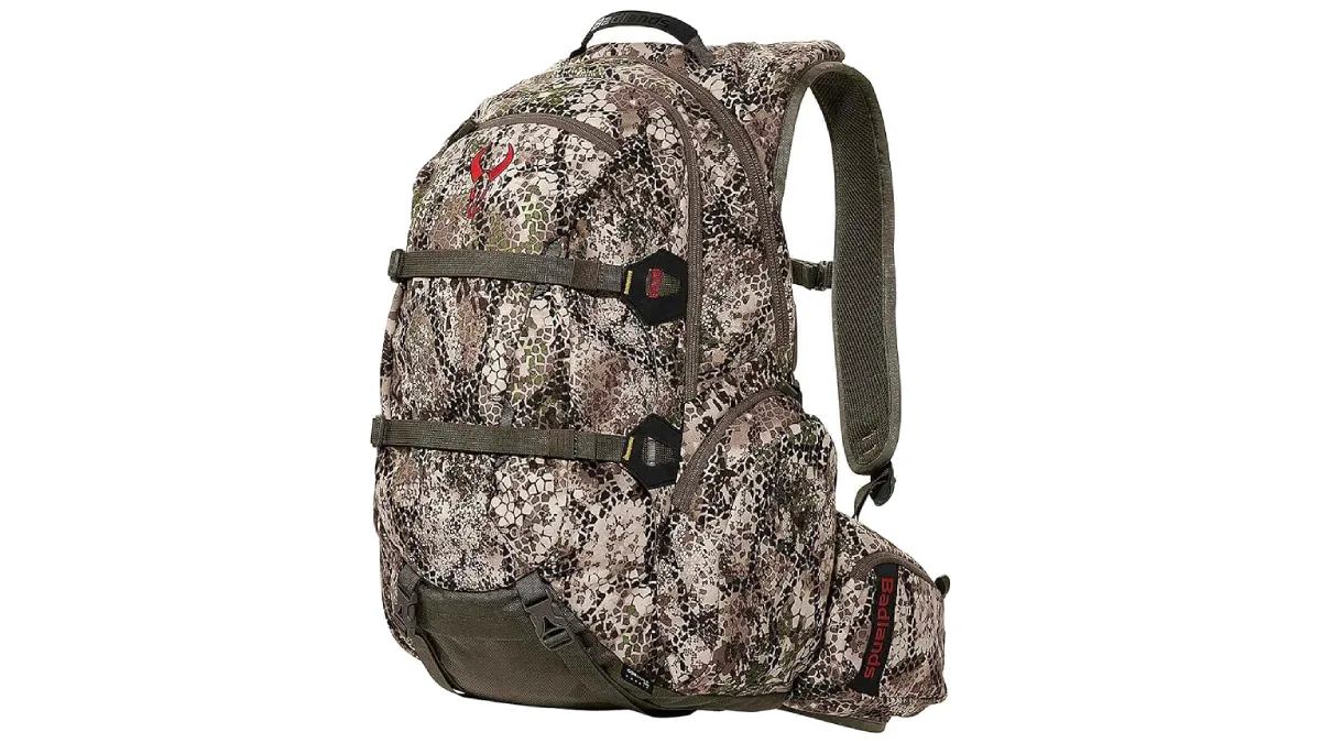 Badlands Superday Hunting Pack on white background