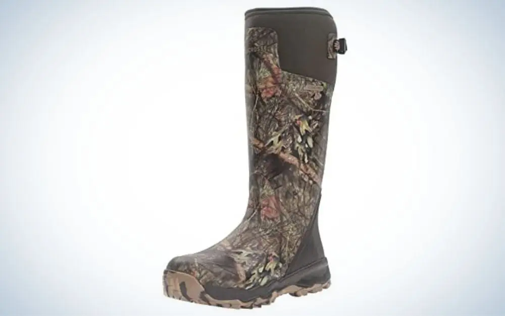 Rubber hunting boot