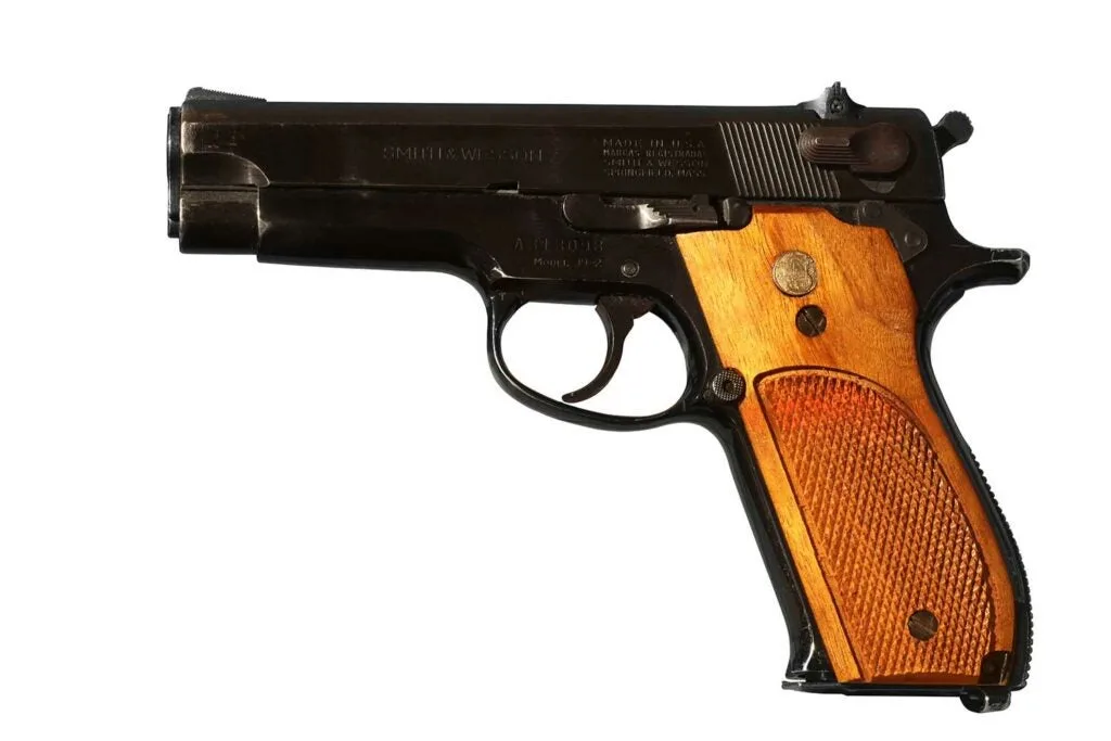 1955: The S&amp;W Model 39