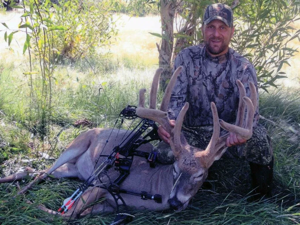 Shane Sandersonâs velvet state record buck