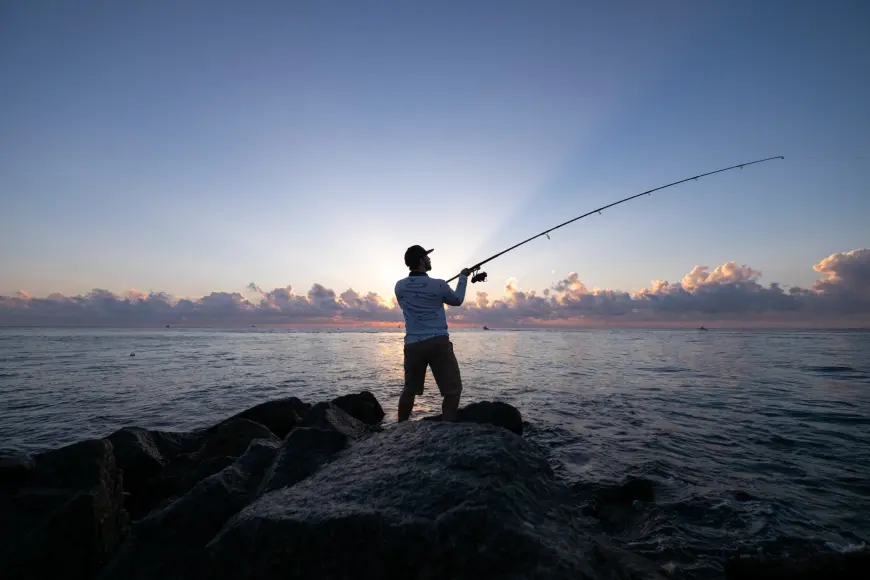 fisherman casting