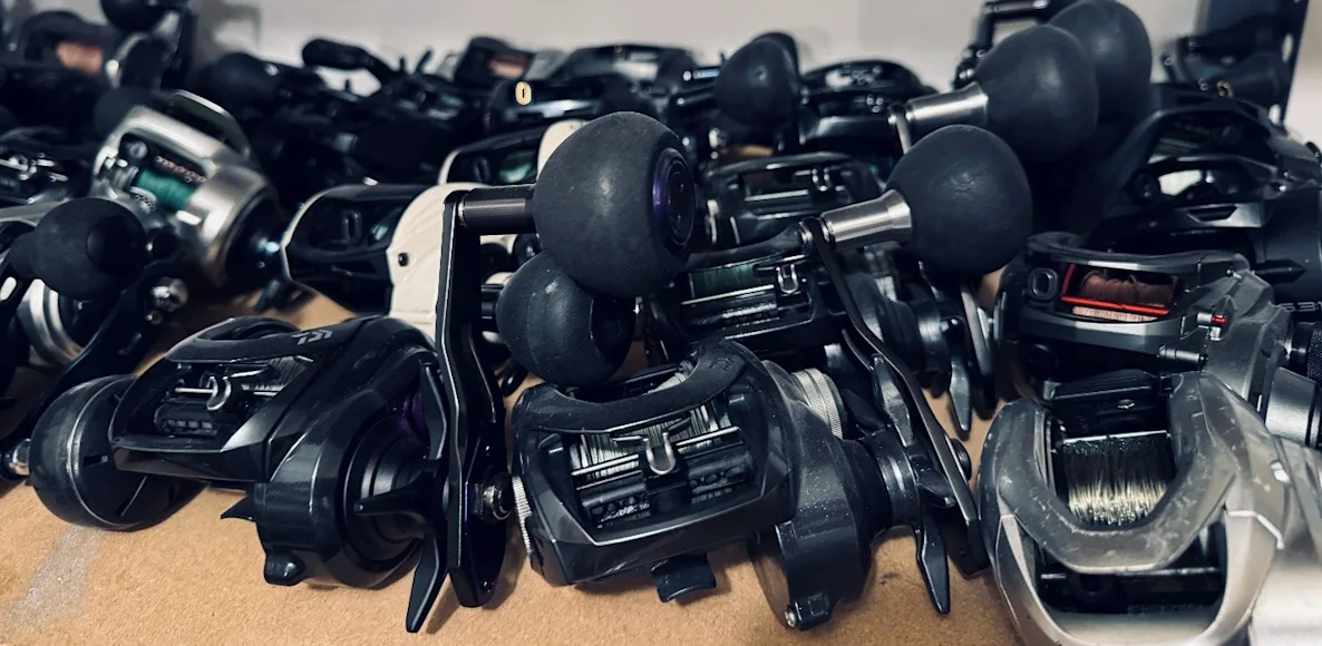 Fishing reels
