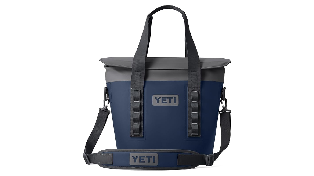 Yeti Hopper M15 Soft Cooler on white background