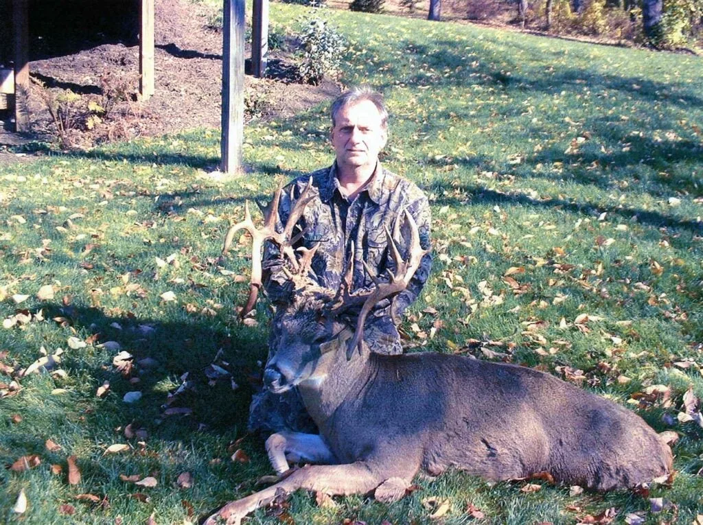 Gerald Simkonisâ Pennsy non-typical buck