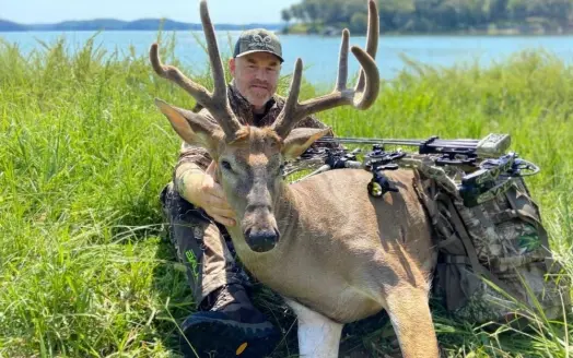 Hunter and prey shot using the Mathews VXR compound bow