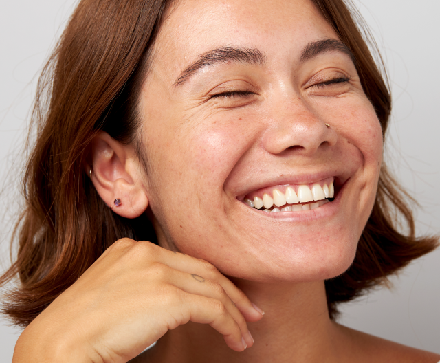 Forehead Acne: Causes, Treatments & Prevention | Apostrophe