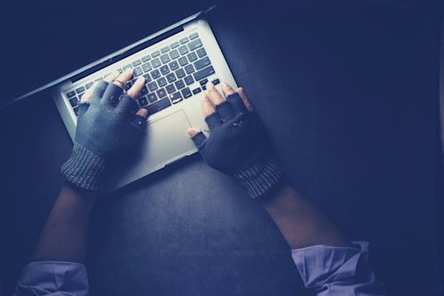 Blog_FeaturedImage_Oct-Nov-Dec22_how-cities-can-fight-cybercrime.png
