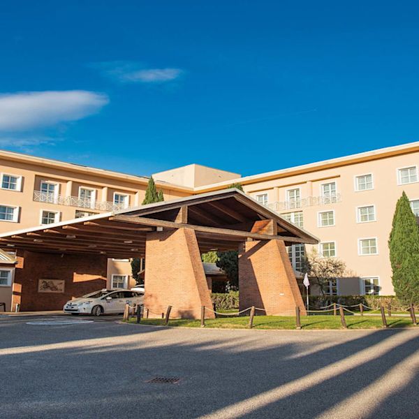 Elevated experience: discover enhanced access control, hotel security and comfort at the Hotel Sheraton Parco de’ Medici Rome