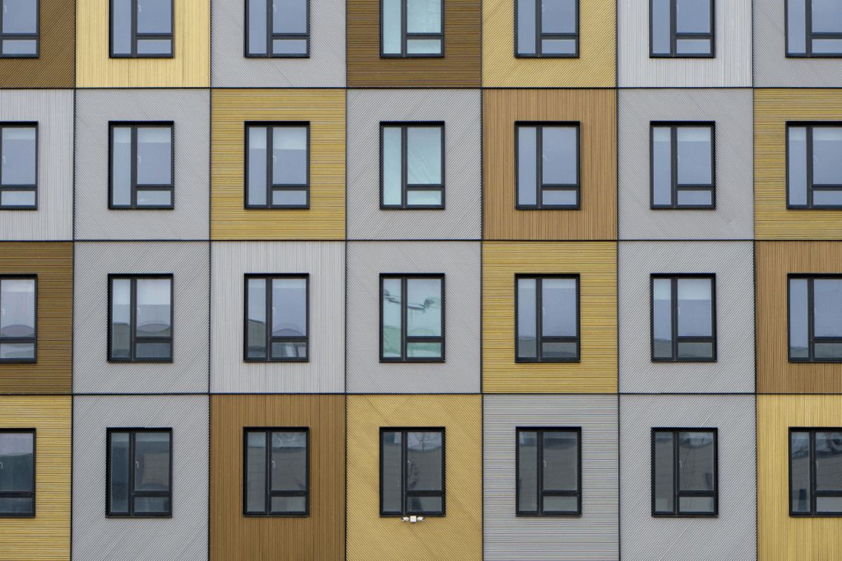 Blog_FeaturedImage_bits-and-blocks-the-integration-of-smart-technologies-in-modular-construction.png