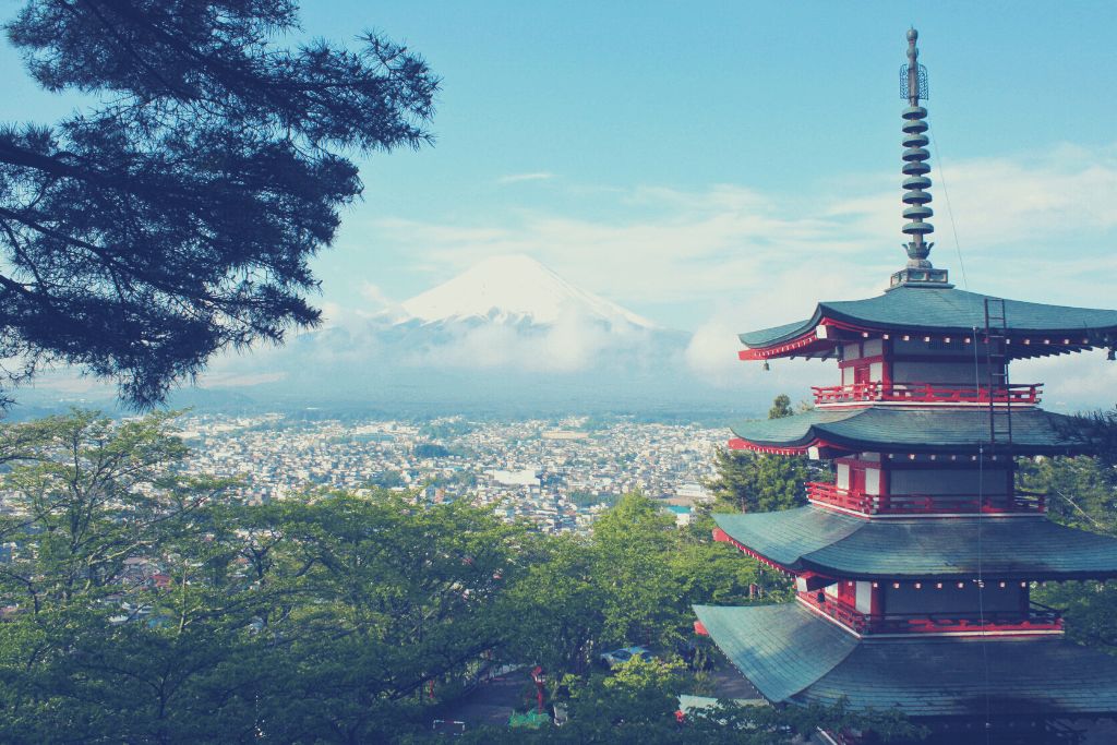 Blog_FeaturedImage_heres-why-japan-decided-to-build-smart-cities-from-scratch.png
